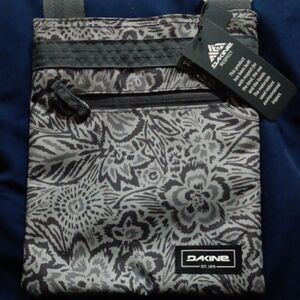 NWT Dakine Black and Gray Floral Mini Messenger Bag